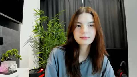Florin online show from August 2, 11:23 am