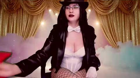 Rosebloom online show from October 23, 3:41 am