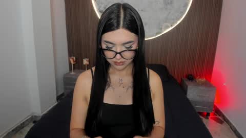 Rose online show from April 1, 1:41 pm