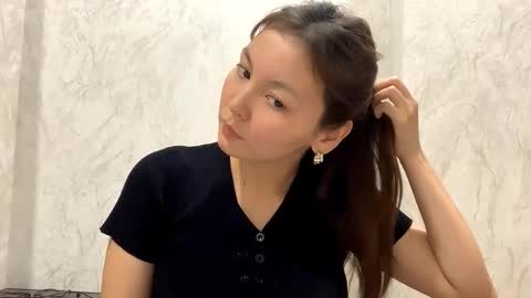 Emma online show from September 19, 6:33 pm