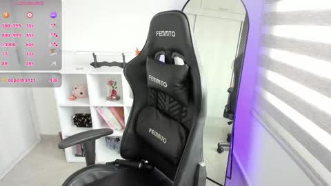 Nat online show from October 22, 6:42 pm