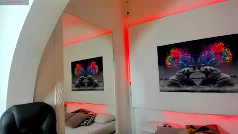 rosi_cooper online show from March 8, 11:05 am