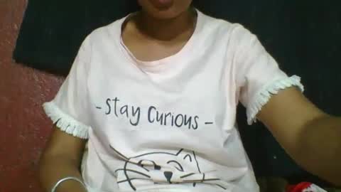 rosia685234 online show from January 6, 5:44 am