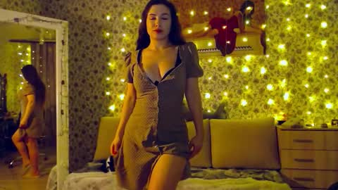 Rosie is waiting for YOU online show from November 11, 3:52 am