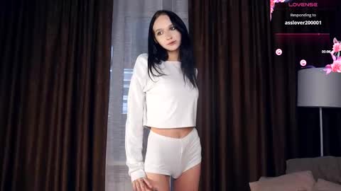 Edwina online show from November 6, 6:49 am