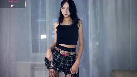 Edwina online show from October 12, 4:49 am