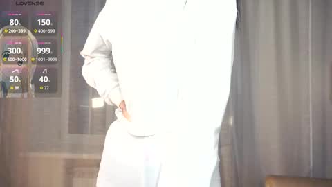 Edwina online show from October 18, 5:11 am