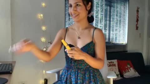 Ross BakerHot online show from December 20, 1:11 pm