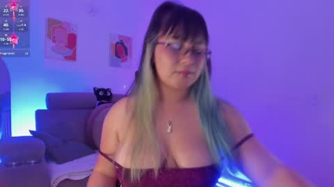 ross_lee online show from April 18, 7:07 pm