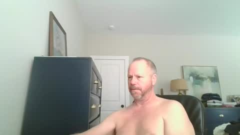 Snapshot of rossd1961 chatting on February 28, 5:37 pm nanook online show from February 28, 5:37 pm
