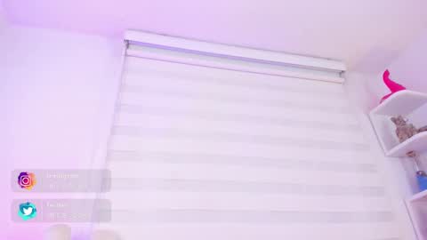   online show from February 11, 11:20 am