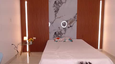 Rossi Hill online show from February 8, 12:19 pm