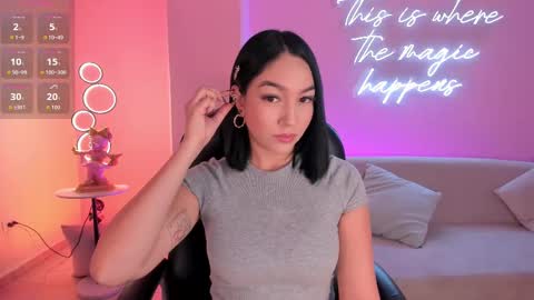 Rossie Rhoades online show from September 15, 7:59 pm