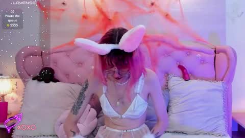 rossiie_hunt_ online show from October 22, 7:59 pm