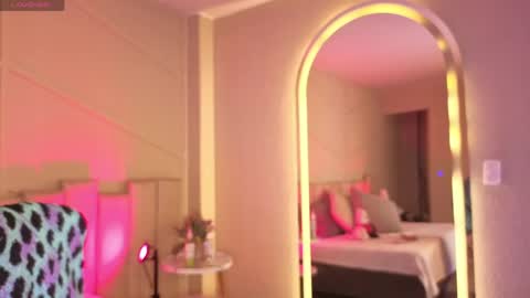 rossiie_hunt_ online show from May 7, 1:40 pm
