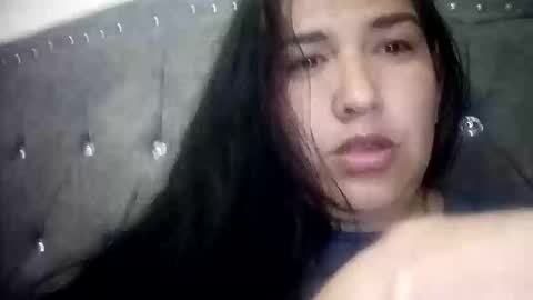 rossiteylor368516 online show from May 19, 1:56 am