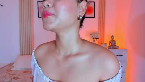rossy_x online show from November 1, 9:47 pm
