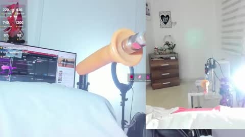 rosy_emely_ online show from January 11, 9:37 am