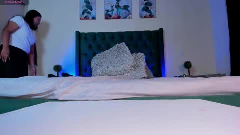 rosyejones online show from November 5, 2:13 am