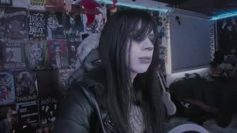 rot online show from February 26, 7:39 pm