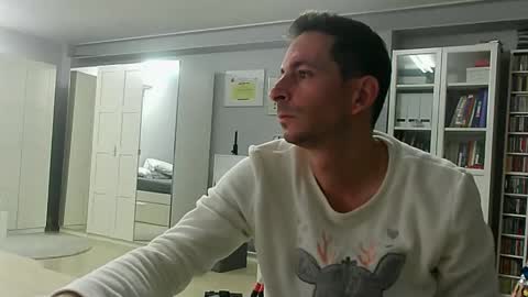 roubarixx online show from October 21, 8:19 am