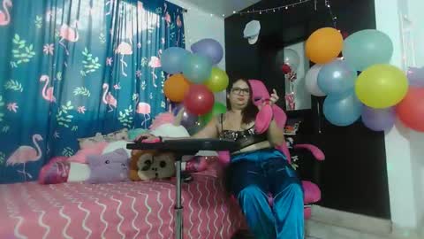 rous_kinky online show from February 3, 2:32 pm