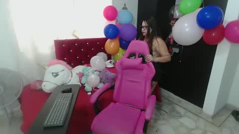 rous_kinky online show from April 26, 4:26 pm