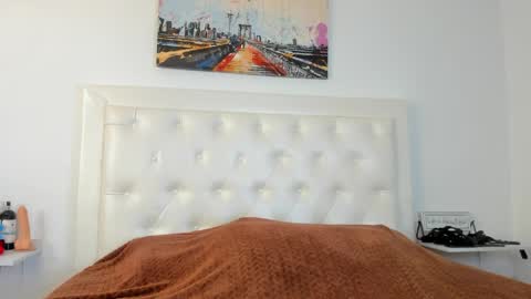 rouse_sexy_hotxx77 online show from April 4, 7:10 pm