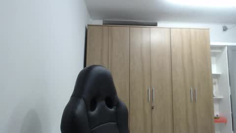 Roxana online show from March 21, 2:17 am