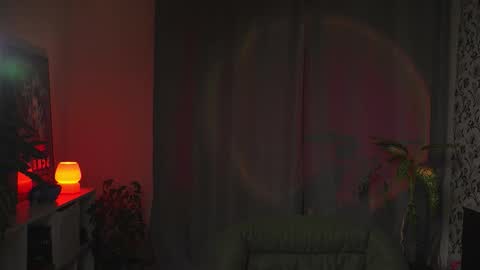 Roxy online show from November 22, 3:54 pm