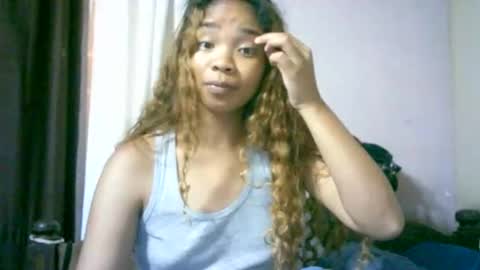 roxanne_98 online show from November 4, 3:19 am