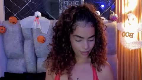 Roxanna online show from October 28, 12:50 pm