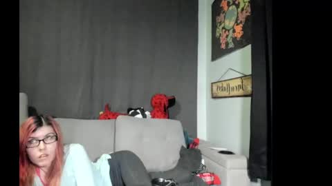 roxihazeleyes online show from October 3, 2:36 pm