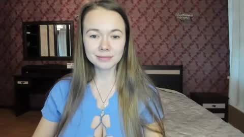 Snapshot of roxxana_xxxx chatting on January 20, 6:21 am roxxana_xxxx online show from January 20, 6:21 am