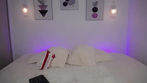 roxi online show from October 10, 11:31 pm