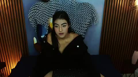 RoxxySweet online show from May 11, 2:45 pm