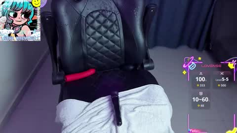 Annah  online show from October 9, 9:26 am