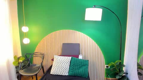 Roxy hell online show from October 10, 12:22 pm