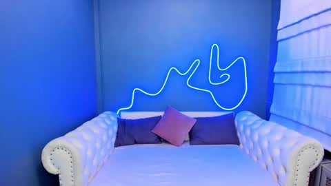 Roxy online show from October 18, 2:16 am