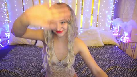 roxy_rayy online show from February 4, 10:10 am