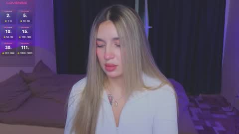 Roxy online show from September 28, 9:46 pm