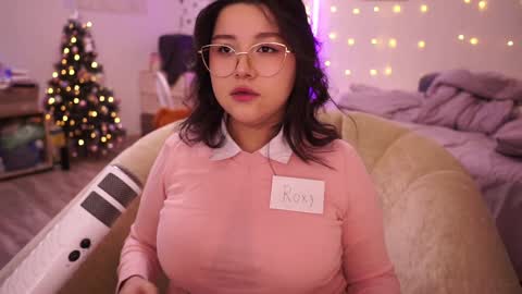 Snapshot of roxysuh chatting on January 24, 5:21 am roxysuh online show from January 24, 5:21 am