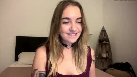 Roxy online show from April 22, 2:02 pm