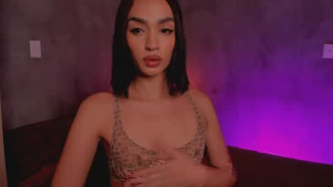 val online show from April 27, 9:56 pm