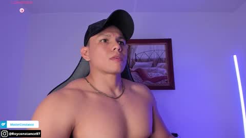 Snapshot of roy__constance chatting on September 12, 4:14 am Roy Constance online show from September 12, 4:14 am