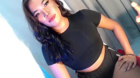 royaltymarcela6969 online show from November 14, 9:11 am