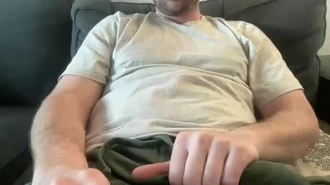 roythegil online show from February 23, 9:17 pm