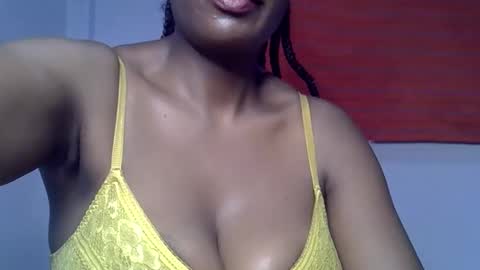 rozie34 online show from February 28, 9:52 pm