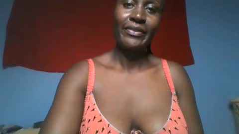 rozie34 online show from February 18, 9:58 pm