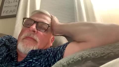 rs006 online show from April 13, 2:27 am